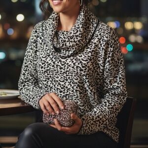 Calvin Klein M Modern Contemporary Mobwife Leopard Cowl Neck Turtleneck Sweater